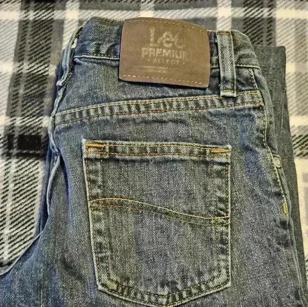 Lee Premium select boy 10 straight leg blue jeans